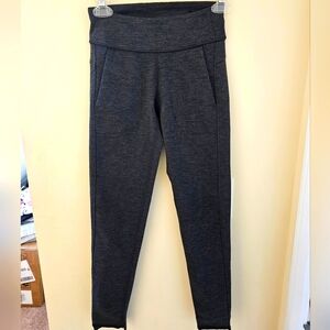 THICK DARK GREY YOGA PANTS w/POCKETS